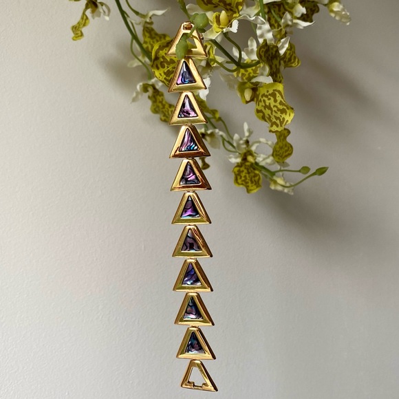 Butler Triangle link bracelet with opalescent insert - Picture 4 of 12